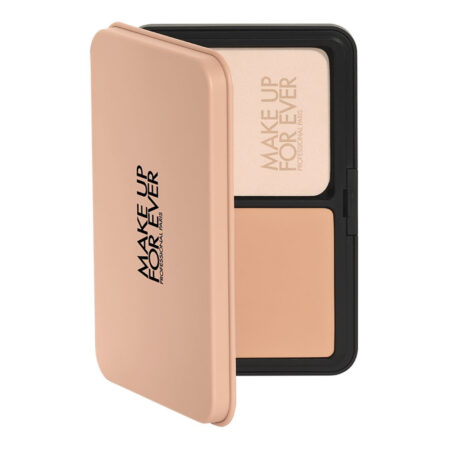 بودرة أساس مضغوطة اتش دي سكين مات فلفت من ميك اب فور ايفر 2Y20